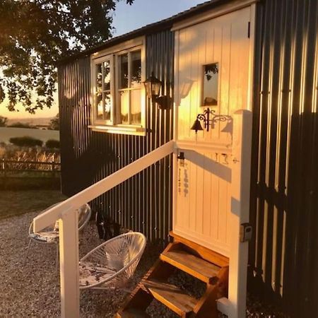 The Humble Hut Appartement Wooler Buitenkant foto